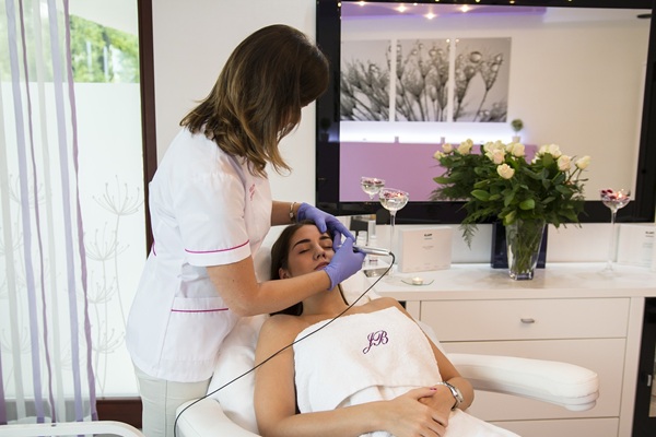 Beauty Treatments Hair and Nails