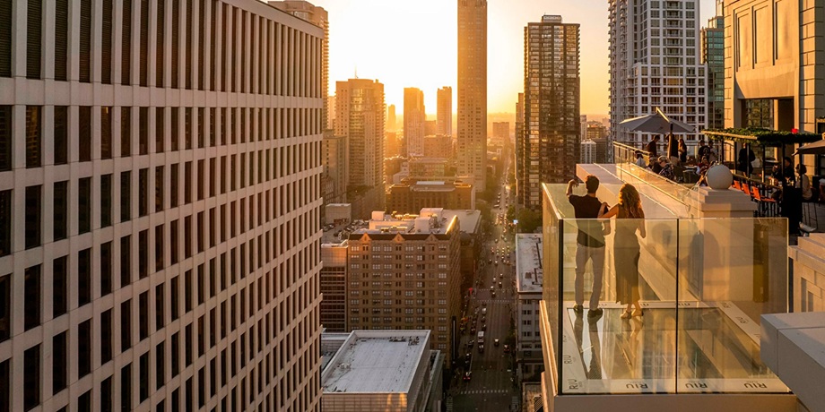 Best Hotels to stay in Chicago